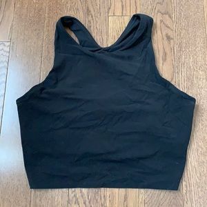 Athleta Conscious Crop